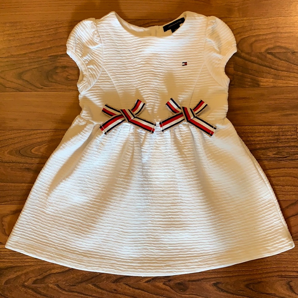 🇺🇸 TOMMY HILFIGER 18month WHITE DRESS 🇺🇸